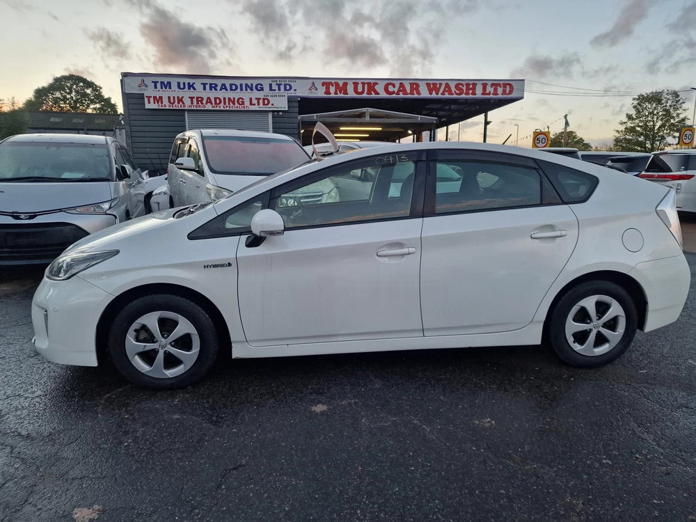 Toyota Prius 1.8 Hybrid 201564 Active T3 5 Seats 2 Keys R White #6