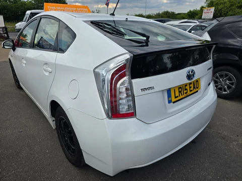Toyota Prius 1.8 Hybrid 201515 Active T3 5 Seats 2 Keys R White #4