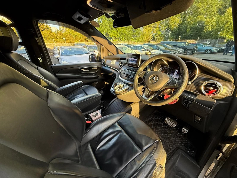 Mercedes-Benz V Class Mpv Black #9