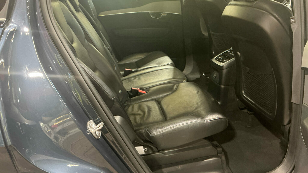 Volvo XC90 B5 Plus Awd Mhev Silver #10