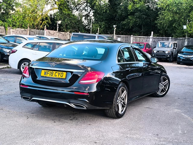 Mercedes-Benz E Class 2.0 201818 E220d Amg Line Saloo Black #4
