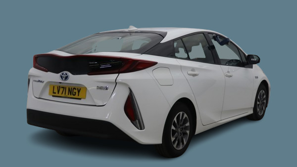 Toyota Prius 1.8 Plugin Hybrid 202171 8.8Kwh Business Edition White #3