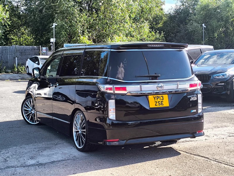 Nissan Elgrand 3.5 201313 7 Seat Mpv Roof Led Tv Dou Black #4