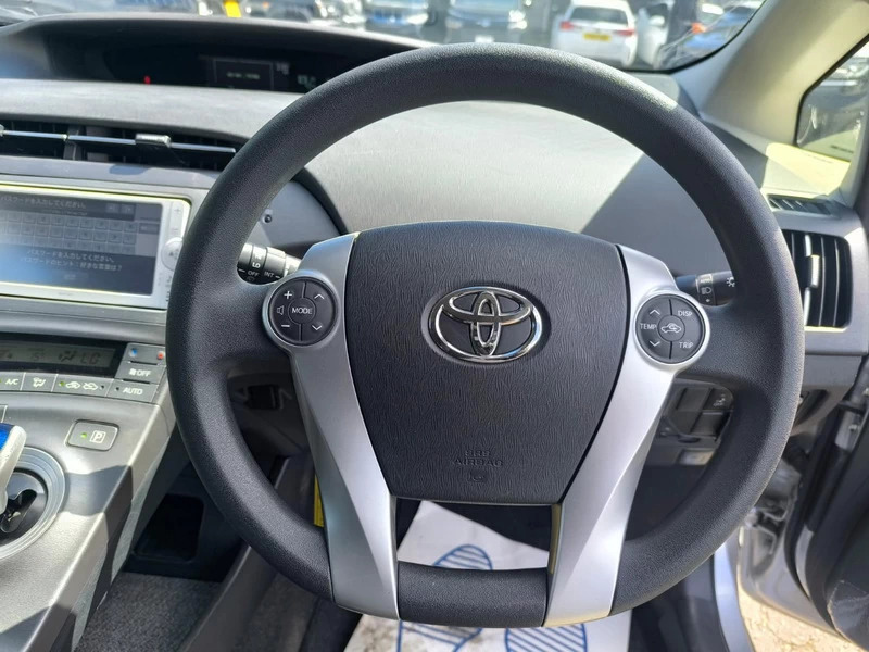 Toyota Prius T4 Black #15