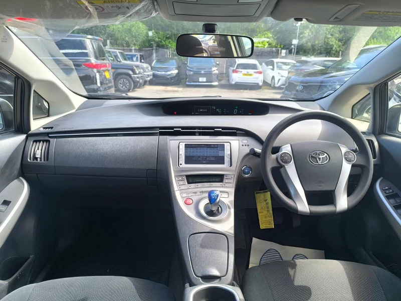 Toyota Prius T4 Black #14