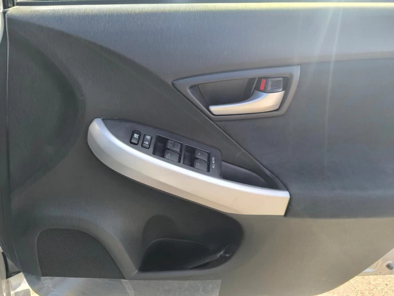 Toyota Prius T4 Black #26