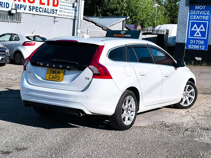 Volvo V60 1.6 201414 T4 Se 5 Seats Es White #3