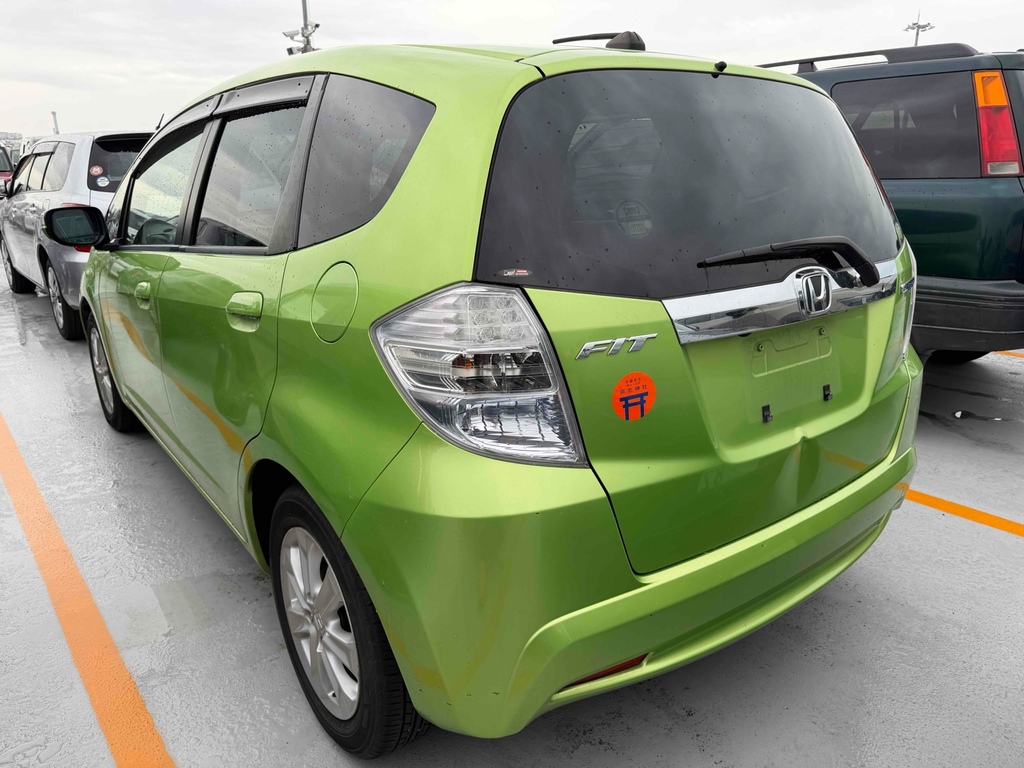 Honda Jazz Fit 1.3 Hybrid 201111 5 Seats Ulez Free Fre Green #2