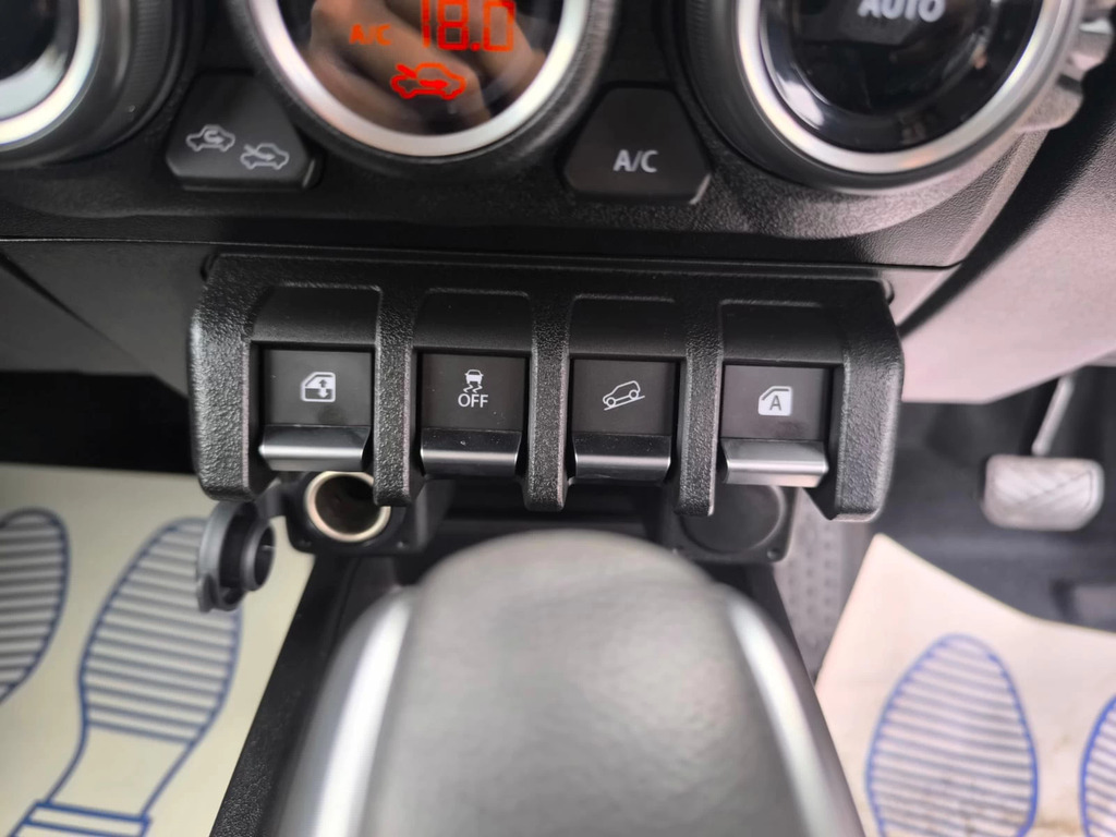 Suzuki Jimny 1.5 Allgrip 101 Bhp Blue #16