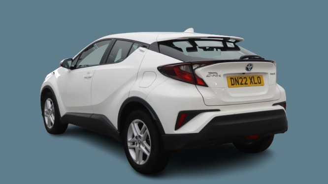 Toyota C-Hr 1.8 Hybrid 202222 Icon Dynamic Suv 5 Seats 2 White #4