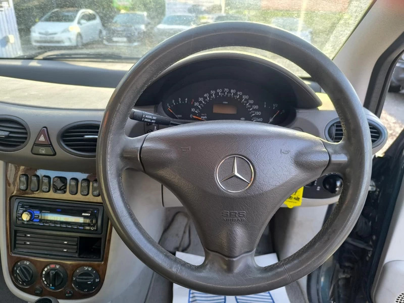 Mercedes-Benz A Class Classic Se Blue #12