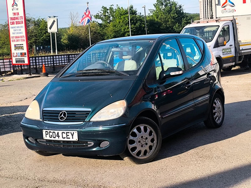 Mercedes-Benz A Class Classic Se Blue #2