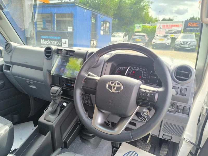 Toyota Land Cruiser Panel Van White #14