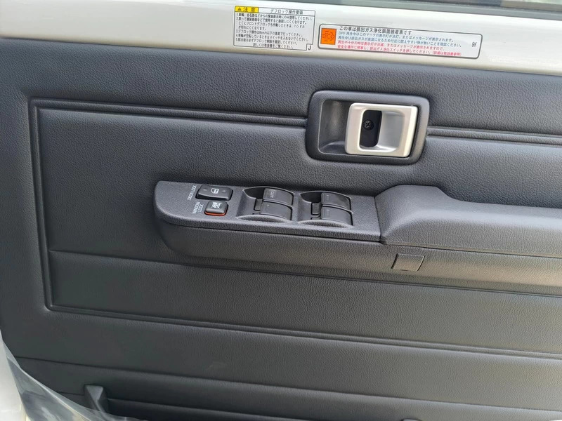 Toyota Land Cruiser Panel Van White #36