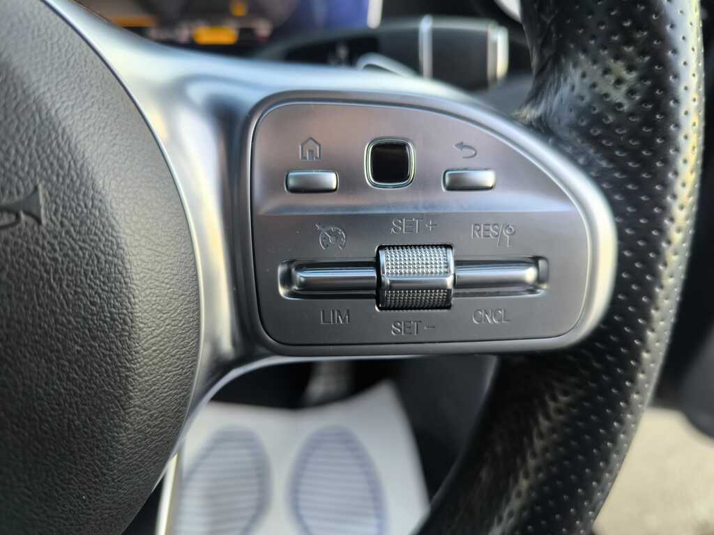 Mercedes-Benz E Class Amg Line Blue #22