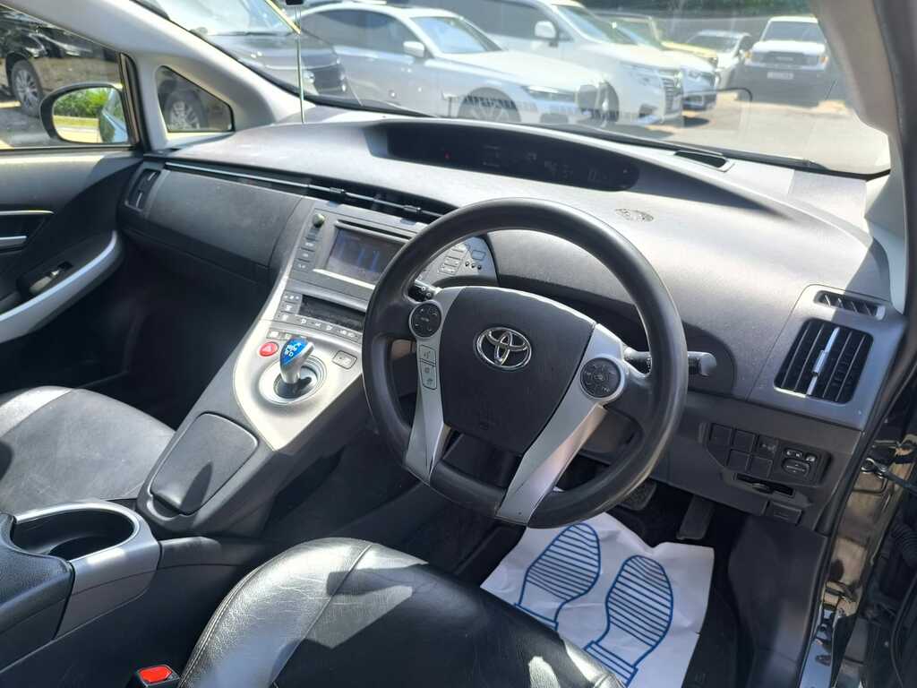 Toyota Prius 1.8 Vvt-h T3 Hatchback Grey #10