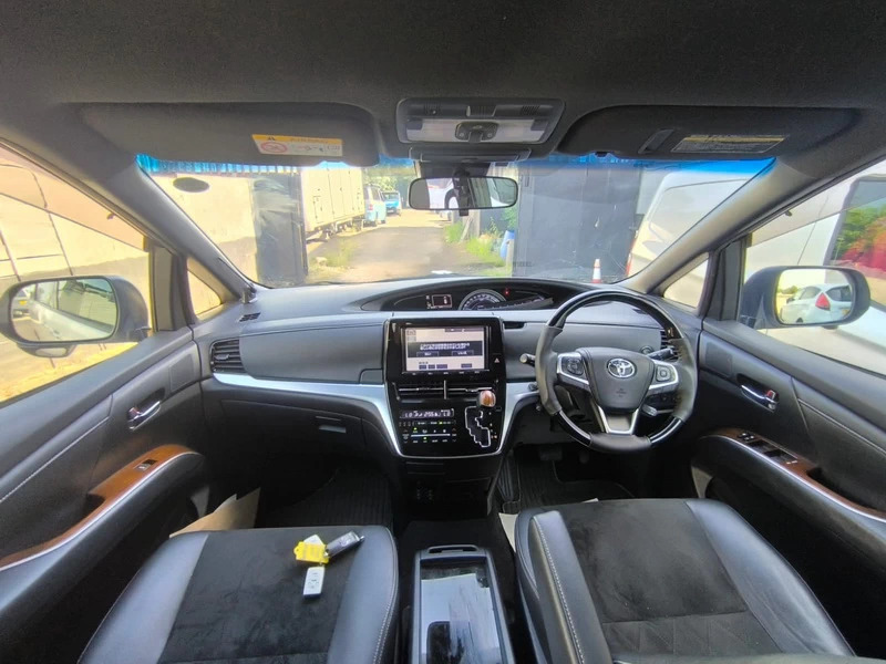 Toyota Estima E-four Hybrid  #14