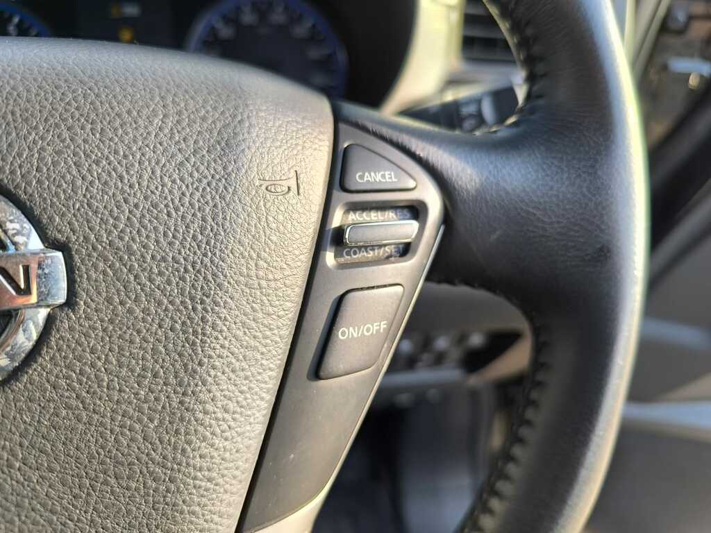 Nissan Elgrand 3.5 3.5 Black #23