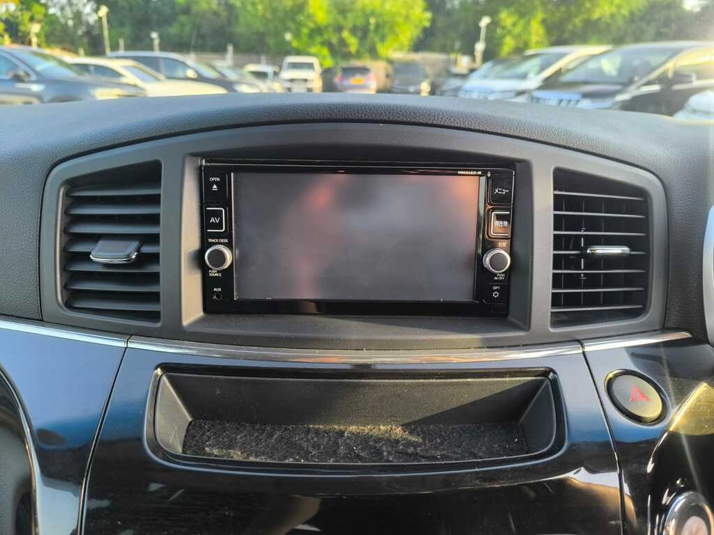 Nissan Elgrand 3.5 3.5 Black #17