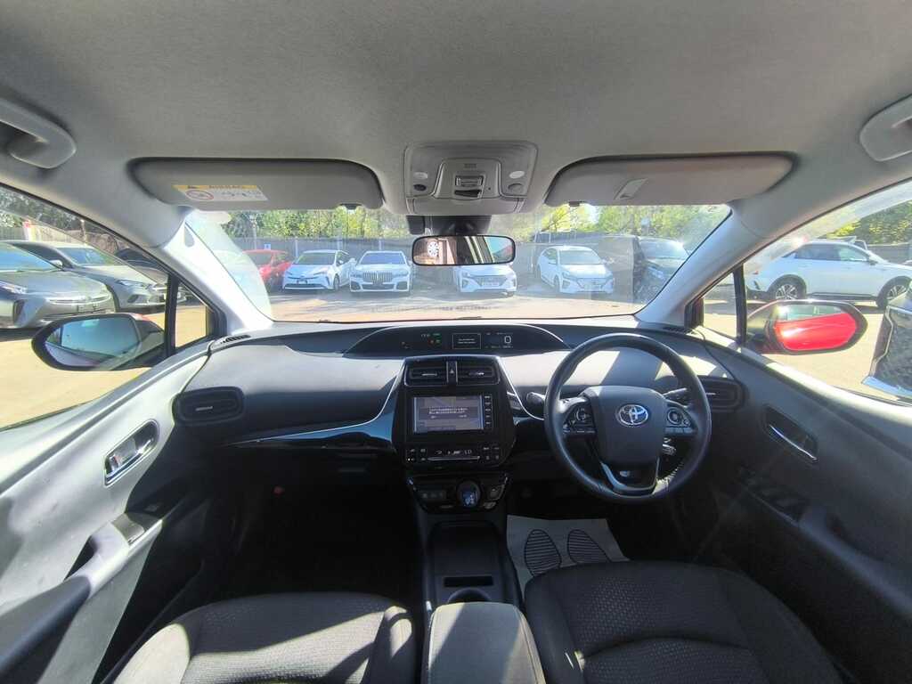 Toyota Prius 1.8 Vvt-i Active 121 Bhp White #13