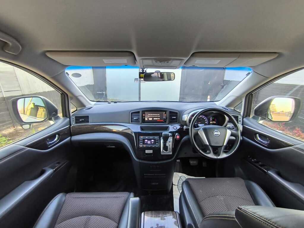 Nissan Elgrand Mpv Purple #13
