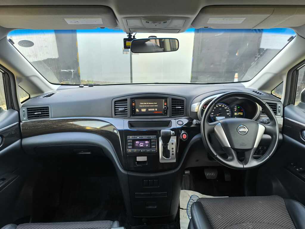 Nissan Elgrand Mpv Purple #14