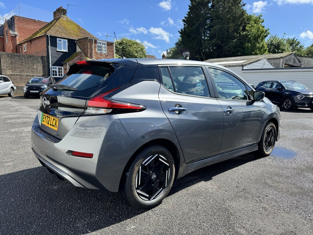 Nissan Leaf Hatchback 39Kwh Acenta 2022 Grey #3