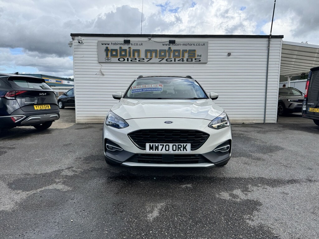 Ford Focus Estate 1.5 Focus Active X Estate 1.5L Ecoblue 120P White