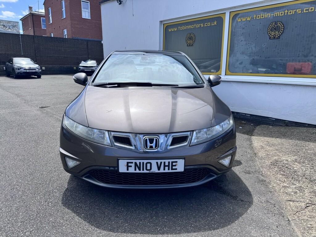 Honda Civic 1.8 I-vtec Es Silver
