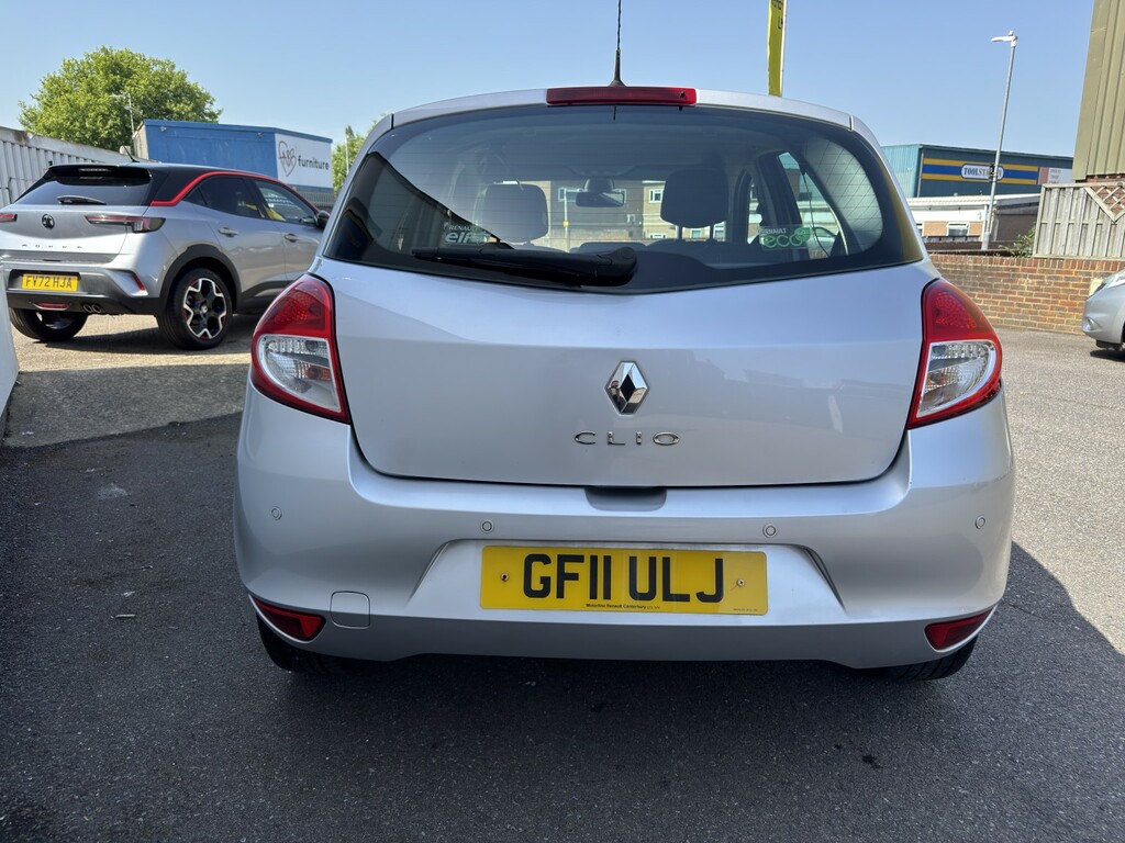 Renault Clio 1.2 Dynamique Tomtom Silver #4