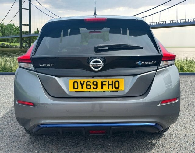 Nissan Leaf 40Kwh Tekna Hatchback 150 Ps OY69FHO Grey #4