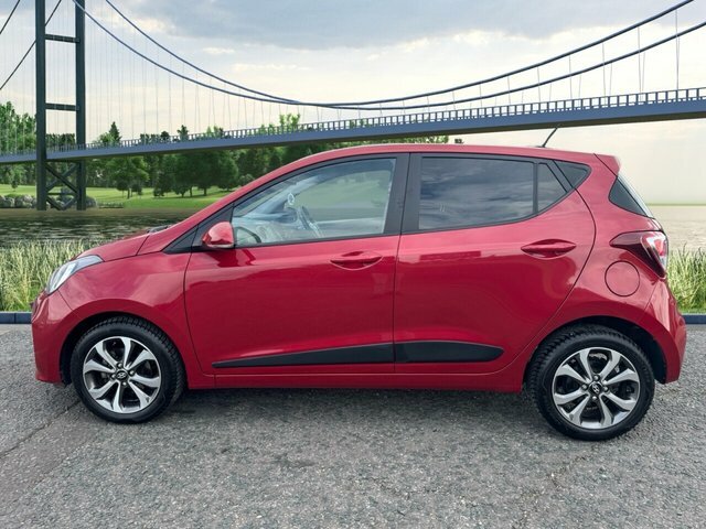 Hyundai I10 1.2 Premium Se Hatchback Euro 6 GD18CXE Red #6