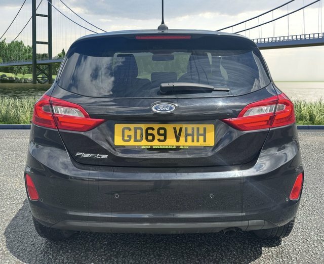 Ford Fiesta 1.0T Ecoboost Titanium Hatchback Black #4