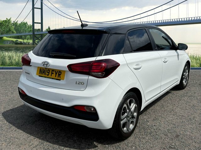 Hyundai I20 1.2 Play Hatchback Euro 6 S S NM19FYR White #4