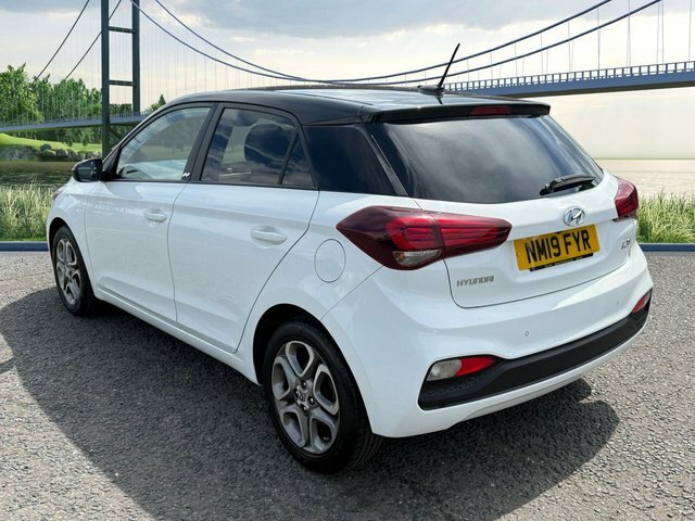 Hyundai I20 1.2 Play Hatchback Euro 6 S S NM19FYR White #6