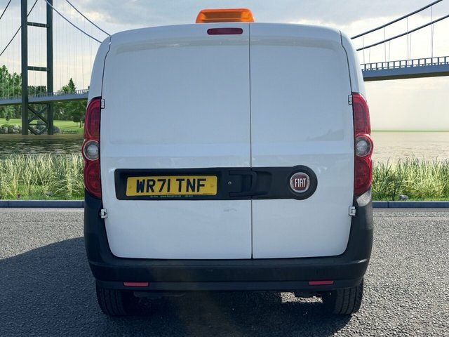 Fiat Doblo 1.6 Multijetii Maxi Trekking Panel Van 6Dr White #4