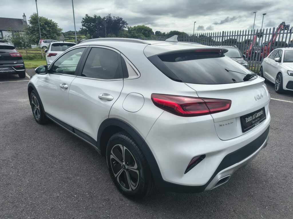 Kia Xceed 1.6 Gdi Phev 3 Phev SK71YON White #4