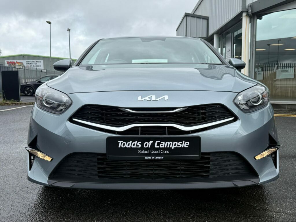 Kia Ceed 1.5 T-gdi Mt 2 CA74YUV Silver #2
