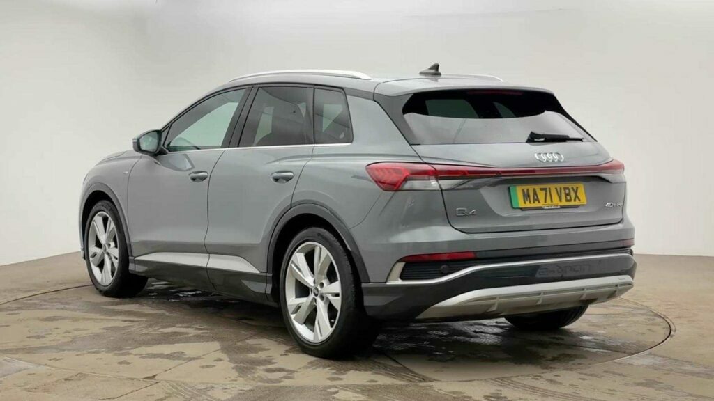 Audi Q4 E Tron 40 S Line Suv 82Kwh 204 Ps MA71VBX Grey #3