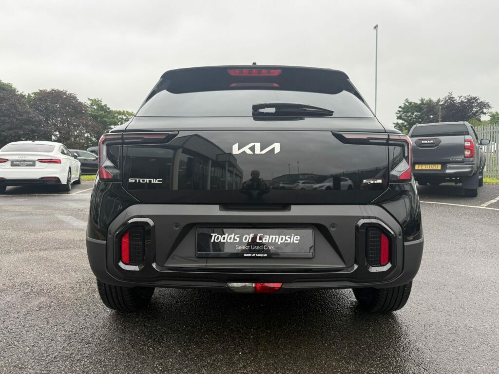 Kia Stonic 1.0 T-gdi Dct Mhev Gt-line Black #6