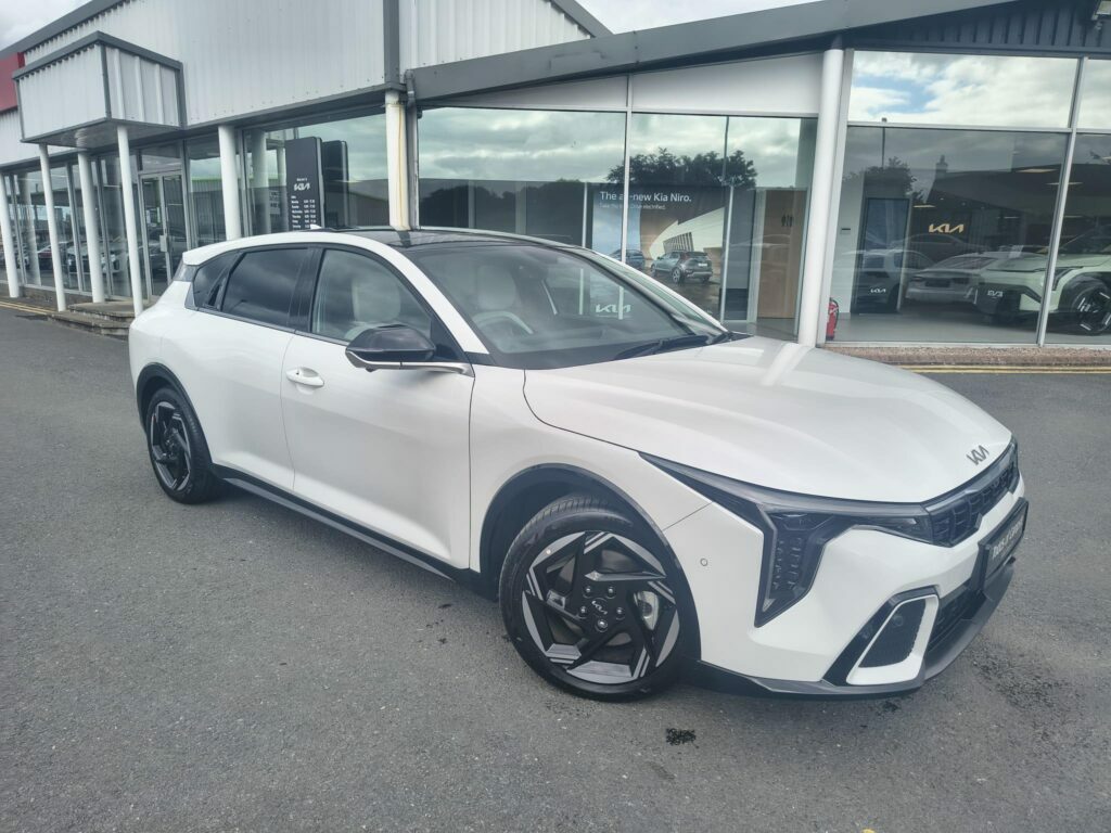 Kia K4 1.0 T-gdi Dct Mhev Gt-line S White