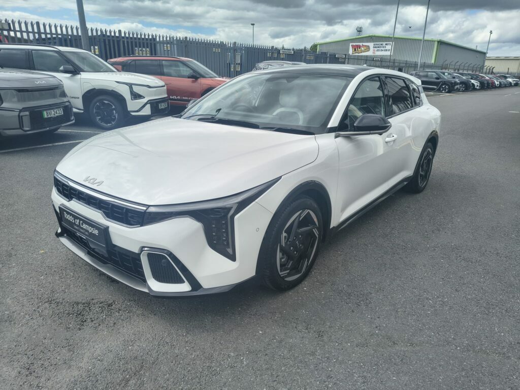 Kia K4 1.0 T-gdi Dct Mhev Gt-line S DYZ8555 White #2