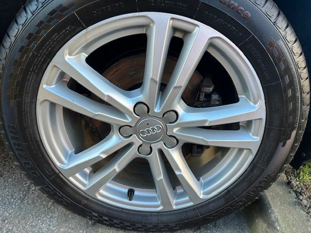 Audi Q3 2.0 Tdi S Line Edition BA18KXV Black #3