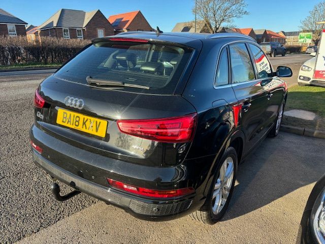 Audi Q3 2.0 Tdi S Line Edition BA18KXV Black #2