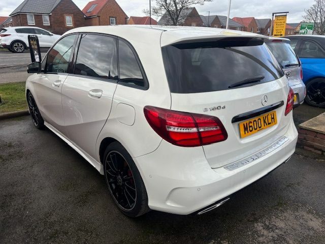 Mercedes-Benz B Class B180d Amg Line Premium M600KLH White #2