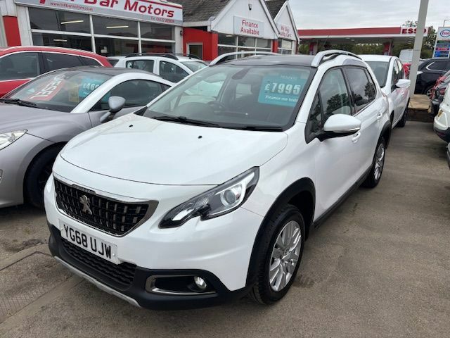 Peugeot 2008 1.2 Puretech Allure Premium Start Stop YG68UJW White #2