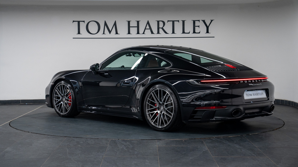Porsche 911 Coupe Black #3