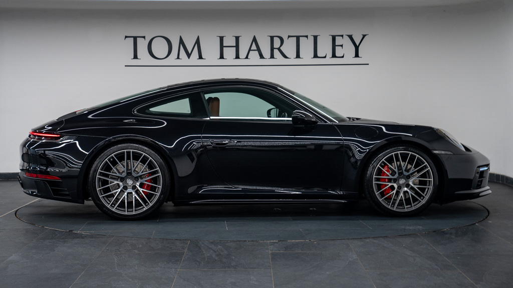 Porsche 911 Coupe Black #5