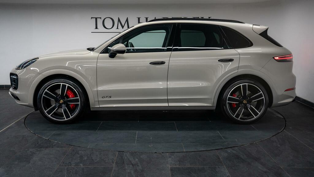 Porsche Cayenne Suv PL71KYV Beige #4