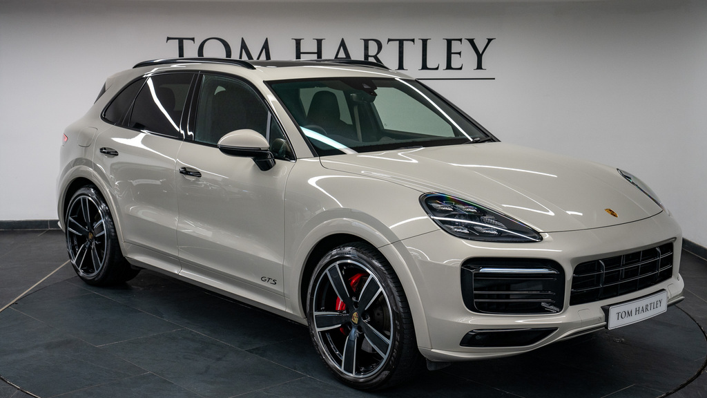 Porsche Cayenne Suv Beige